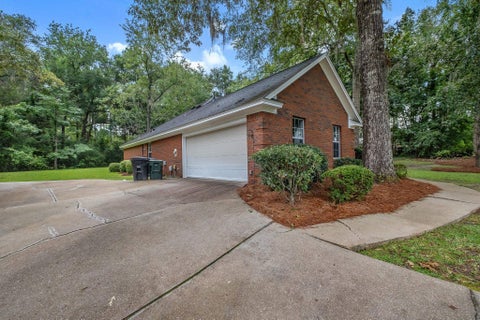 Tiny photo for 1357 Conservancy Court, Tallahassee, FL 32312 (MLS # 402531)