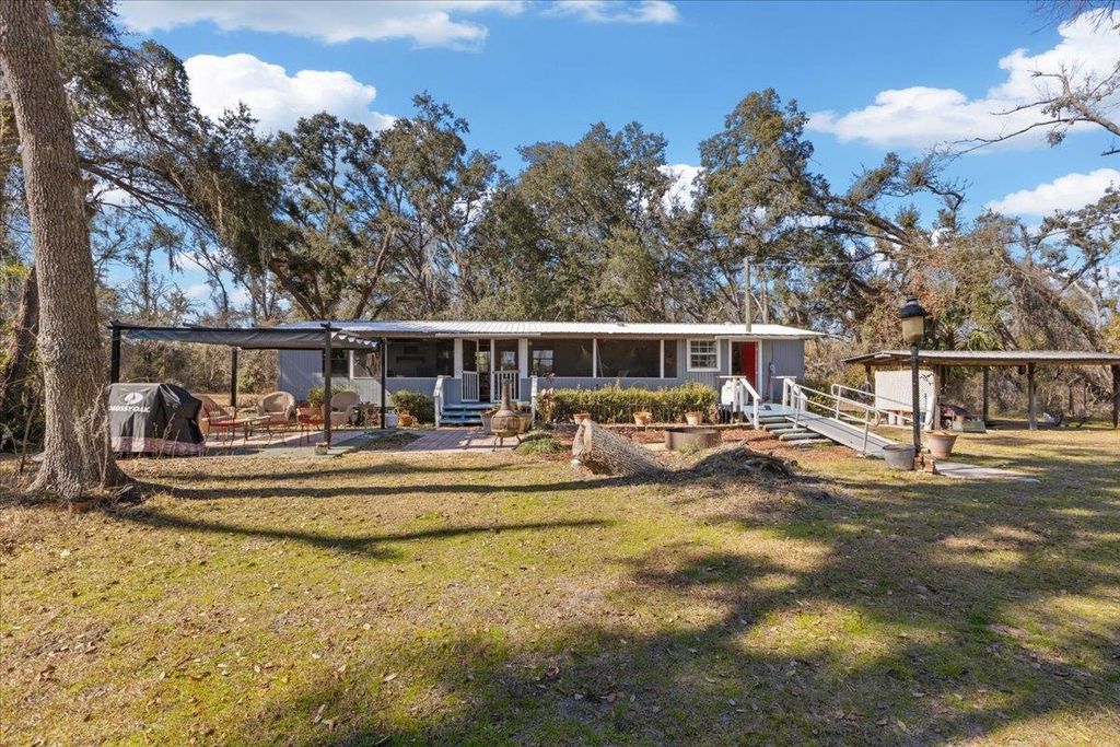 Photo of 164 NE Fir St, Pinetta, FL 32350 (MLS # 396037)