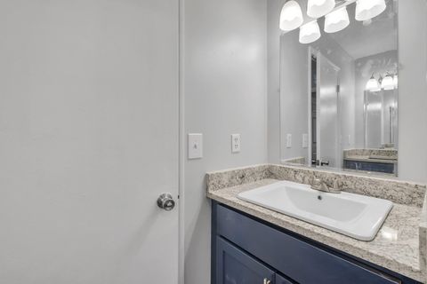 Tiny photo for 700-B Liberty Street #B, Tallahassee, FL 32310 (MLS # 397026)