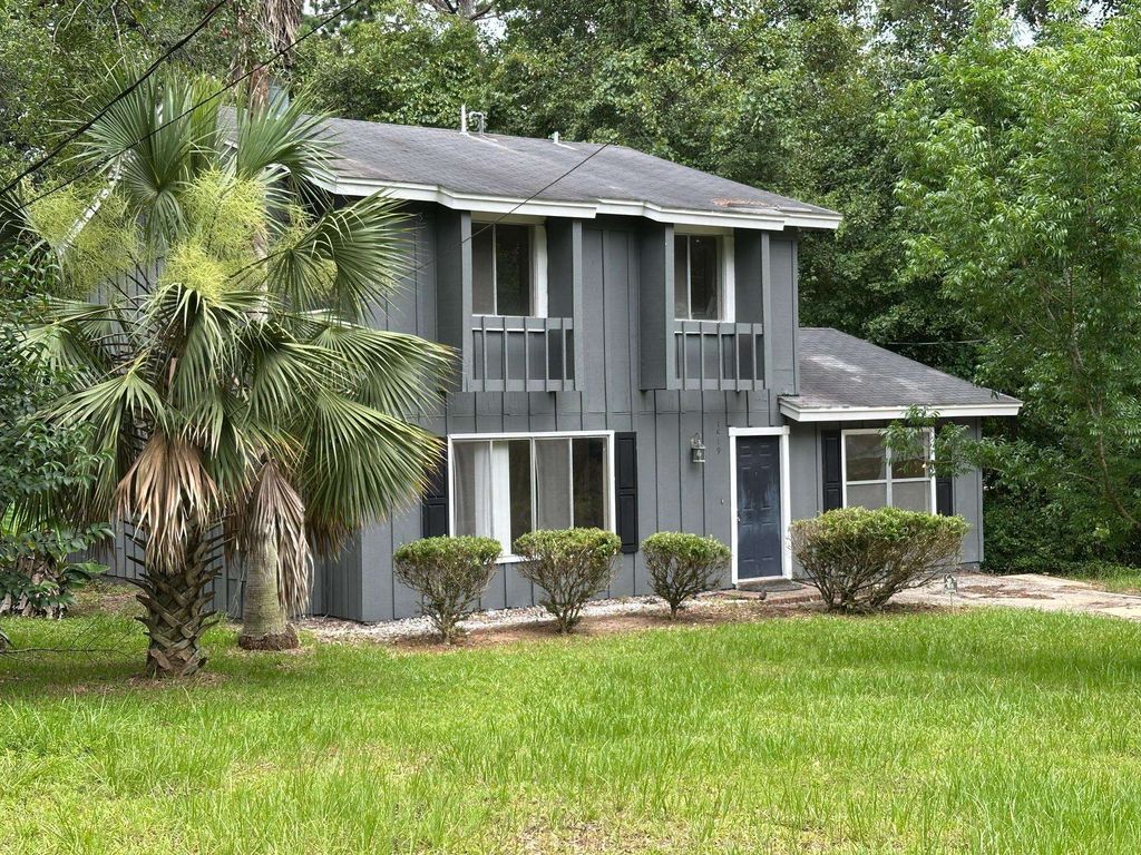 Photo of 1819 SALMON DR Drive, Tallahassee, FL 32303 (MLS # 392633)