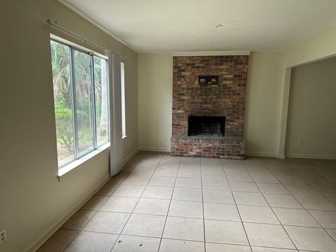 Tiny photo for 1819 SALMON DR Drive, Tallahassee, FL 32303 (MLS # 392633)