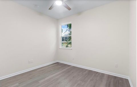 Tiny photo for 2119 Wakulla Street Street, Tallahassee, FL 32310 (MLS # 387590)