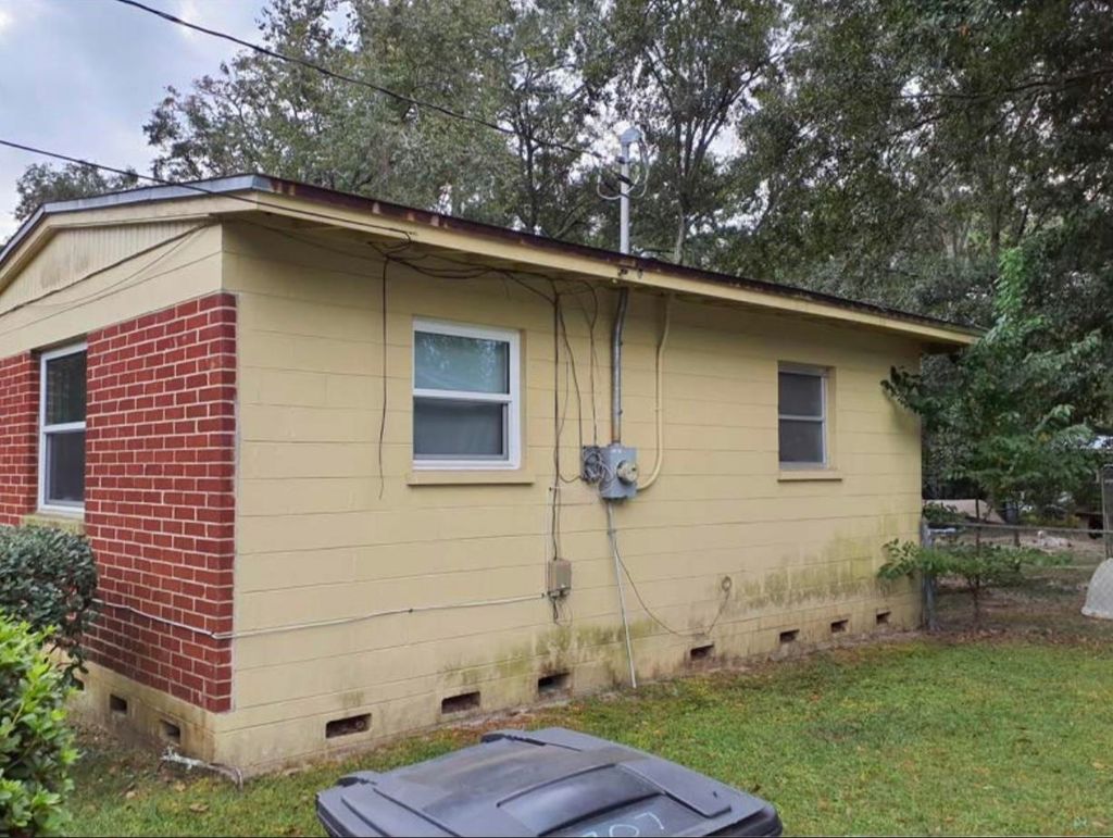 Photo of 711 Apachee Street, Tallahassee, FL 32301 (MLS # 392362)