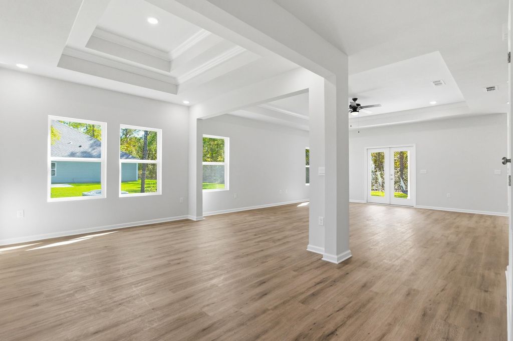 Photo of 167 Bedford Loop, Crawfordville, FL 32327 (MLS # 393580)