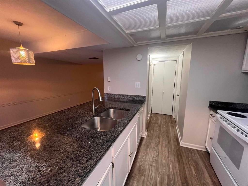 Photo of 214 Westwood Drive, Tallahassee, FL 32304 (MLS # 398563)