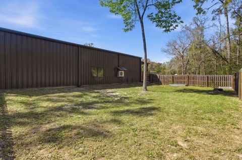 Tiny photo for 91 White Oak Drive, Crawfordville, FL 32327 (MLS # 397655)