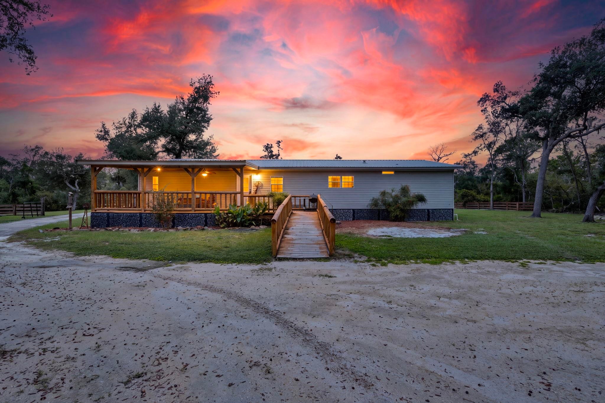15200 Seaview Drive