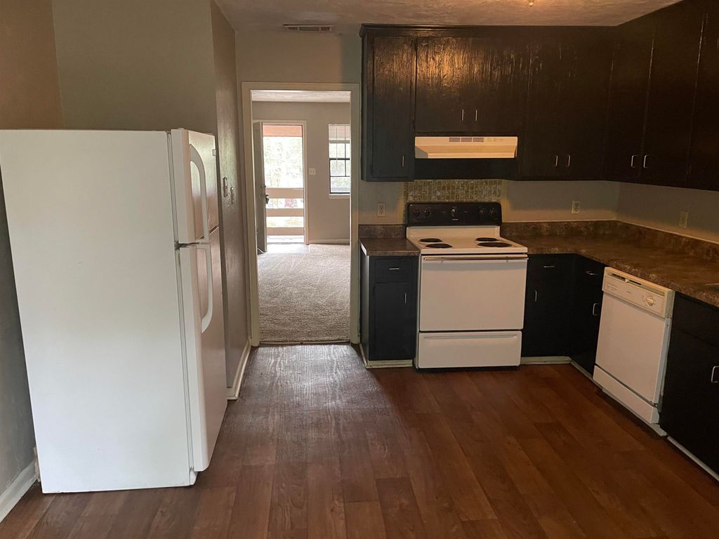 Photo of 2519 OLD BAINBRIDGE Road #B, Tallahassee, FL 32303 (MLS # 394928)