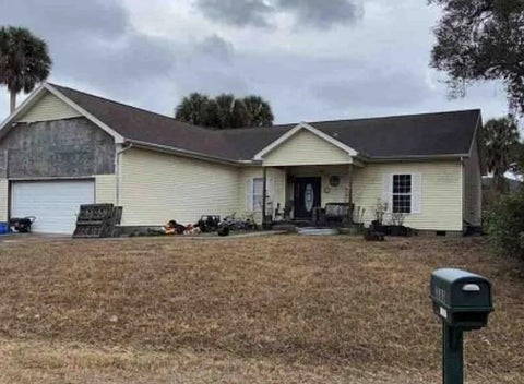 Tiny photo for 3372 Cunliffe Road, Other Florida, FL 34287 (MLS # 402085)