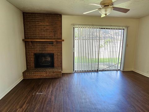 Tiny photo for 196 Locke Street #D, Tallahassee, FL 32303 (MLS # 398987)