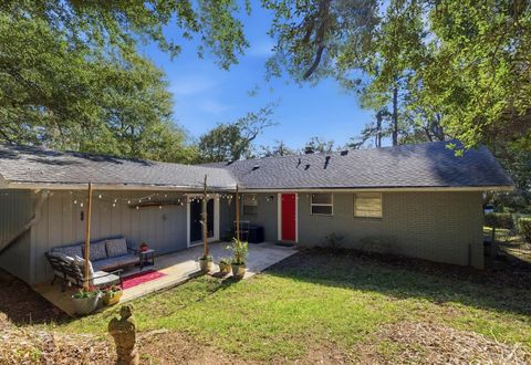 Tiny photo for 110 Hoffman Drive, Tallahassee, FL 32312 (MLS # 394303)