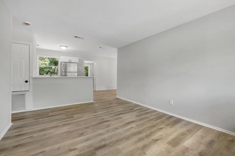 Tiny photo for 319 Meadowbrook Lane, Tallahassee, FL 32304 (MLS # 394977)