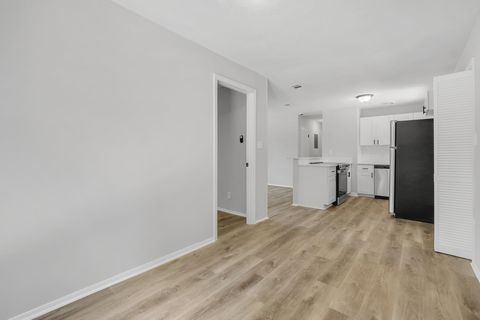 Tiny photo for 319 Meadowbrook Lane, Tallahassee, FL 32304 (MLS # 394977)