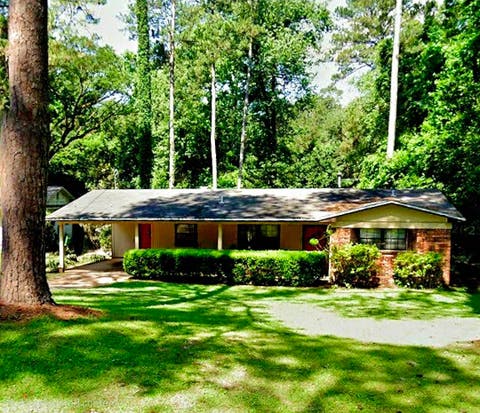 Tiny photo for 2414 WILLAMETTE Road, Tallahassee, FL 32303 (MLS # 402846)