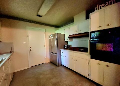 Tiny photo for 2414 WILLAMETTE Road, Tallahassee, FL 32303 (MLS # 402846)