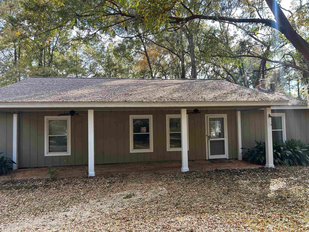 Photo of 7585 Skipper Lane, Tallahassee, FL 32317 (MLS # 394046)