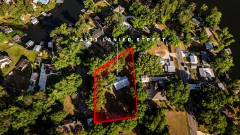 Tiny photo for 24133 Lanier Street, Tallahassee, FL 32310 (MLS # 399413)