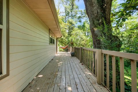 A home in TALLAHASSEE