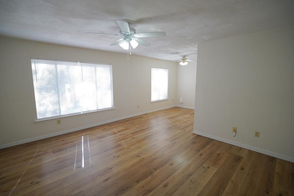 Photo of 2220 Claremont Lane #B, Tallahassee, FL 32301 (MLS # 395991)