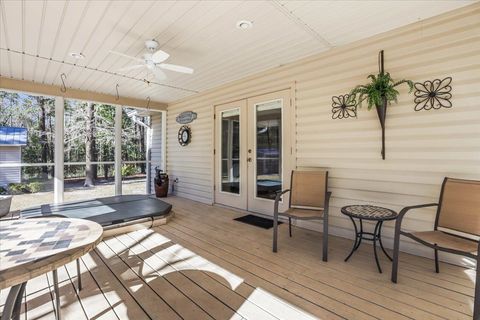 A home in Crawfordville