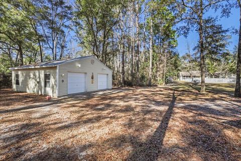 A home in Crawfordville