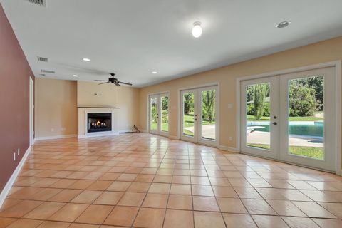 Tiny photo for 3905 & 3907 Bellac Road, Tallahassee, FL 32303 (MLS # 391282)