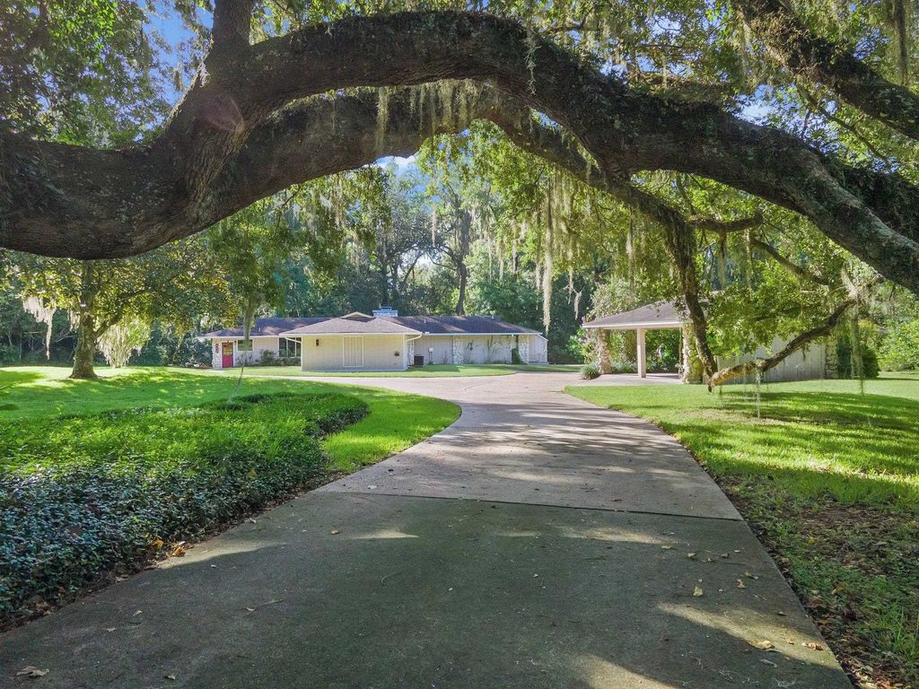 Photo of 3905 &amp; 3907 Bellac Road, Tallahassee, FL 32303 (MLS # 391282)