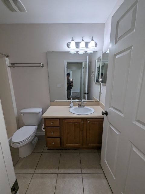 Tiny photo for 2410 Quazar Circle #2, Tallahassee, FL 32311 (MLS # 376399)