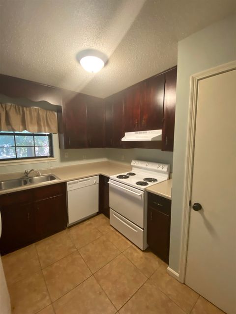 Tiny photo for 3701 Donovan Drive #B, Tallahassee, FL 32309 (MLS # 401585)