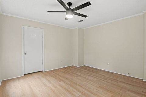 Tiny photo for 4302 W Bark Drive, Tallahassee, FL 32305 (MLS # 392001)