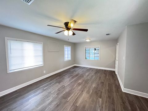 Tiny photo for 3916 Cates Avenue, Tallahassee, FL 32310 (MLS # 393807)