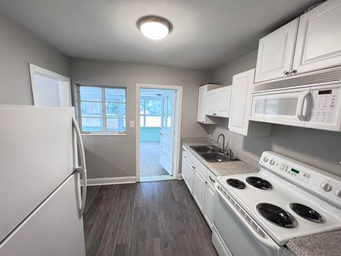 Tiny photo for 3916 Cates Avenue, Tallahassee, FL 32310 (MLS # 393807)