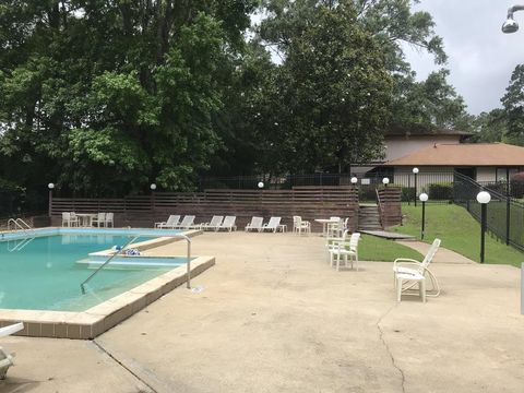 Tiny photo for 410 Westwood Drive #410, Tallahassee, FL 32304 (MLS # 395616)