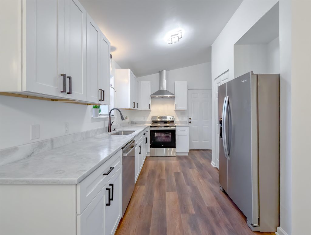 Photo of 2621 Tupelo Terrace, Tallahassee, FL 32303 (MLS # 393237)