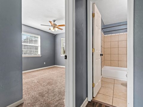 Tiny photo for 502 Mckeithan St St #4A, Tallahassee, FL 32304 (MLS # 377575)