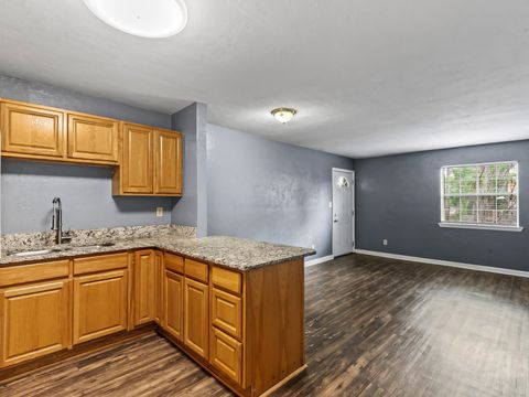 Tiny photo for 502 Mckeithan St St #4A, Tallahassee, FL 32304 (MLS # 377575)