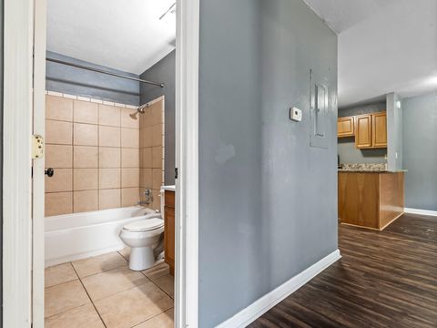 Tiny photo for 502 Mckeithan St St #4A, Tallahassee, FL 32304 (MLS # 377575)
