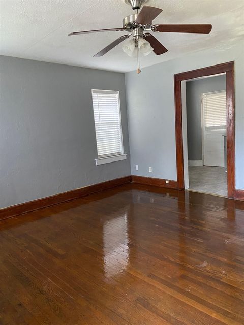 Tiny photo for 1125 Alachua Street, Tallahassee, FL 32308 (MLS # 397845)