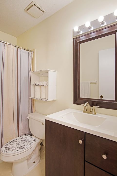 Tiny photo for 2321 Green Timbers Trail #A, Tallahassee, FL 32304 (MLS # 398697)