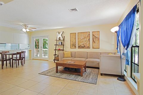 Tiny photo for 2321 Green Timbers Trail #A, Tallahassee, FL 32304 (MLS # 398697)