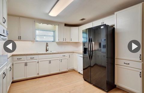 Tiny photo for 2835 Boatner Street, Tallahassee, FL 32310 (MLS # 398590)
