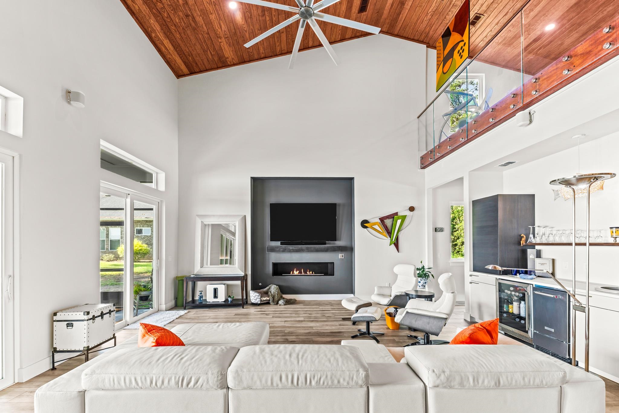 1007 Williams Landing Road