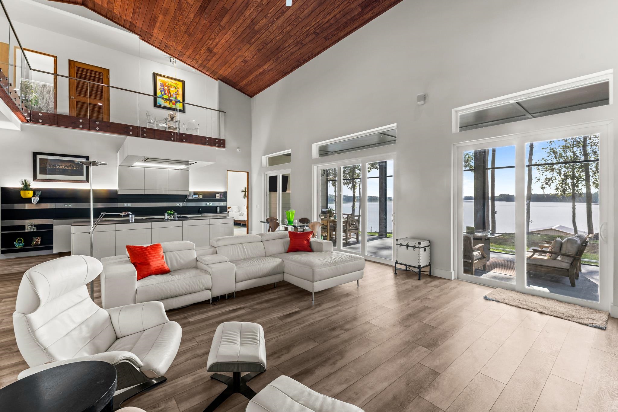 1007 Williams Landing Road