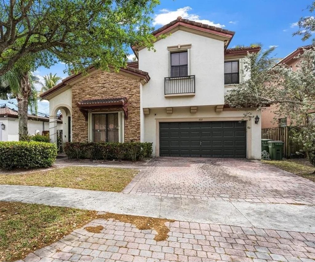 Photo of 601 SE 37th Place, Other Florida, FL 33033 (MLS # 396118)