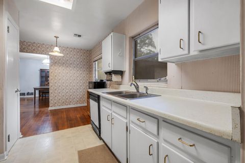 Tiny photo for 302 Birch Lane, Tallahassee, FL 32301 (MLS # 399420)