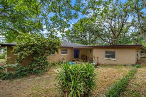 Tiny photo for 302 Birch Lane, Tallahassee, FL 32301 (MLS # 399420)