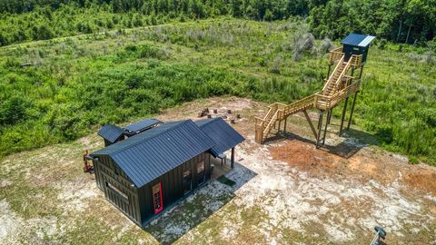Tiny photo for 3765 Glory Road, Quincy, FL 32352 (MLS # 402042)