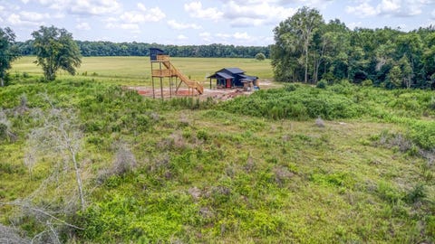 Tiny photo for 3765 Glory Road, Quincy, FL 32352 (MLS # 402042)
