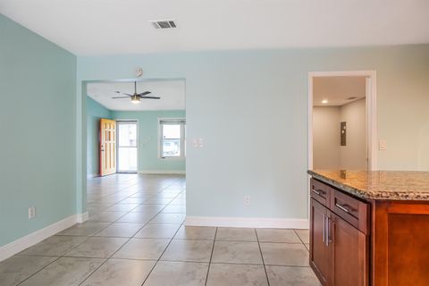 Tiny photo for 1926 Maryellen Drive, Tallahassee, FL 32303 (MLS # 399621)