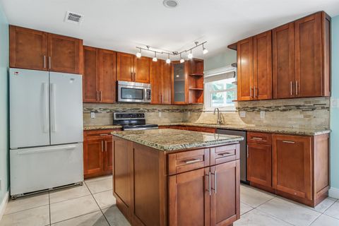 Tiny photo for 1926 Maryellen Drive, Tallahassee, FL 32303 (MLS # 399621)